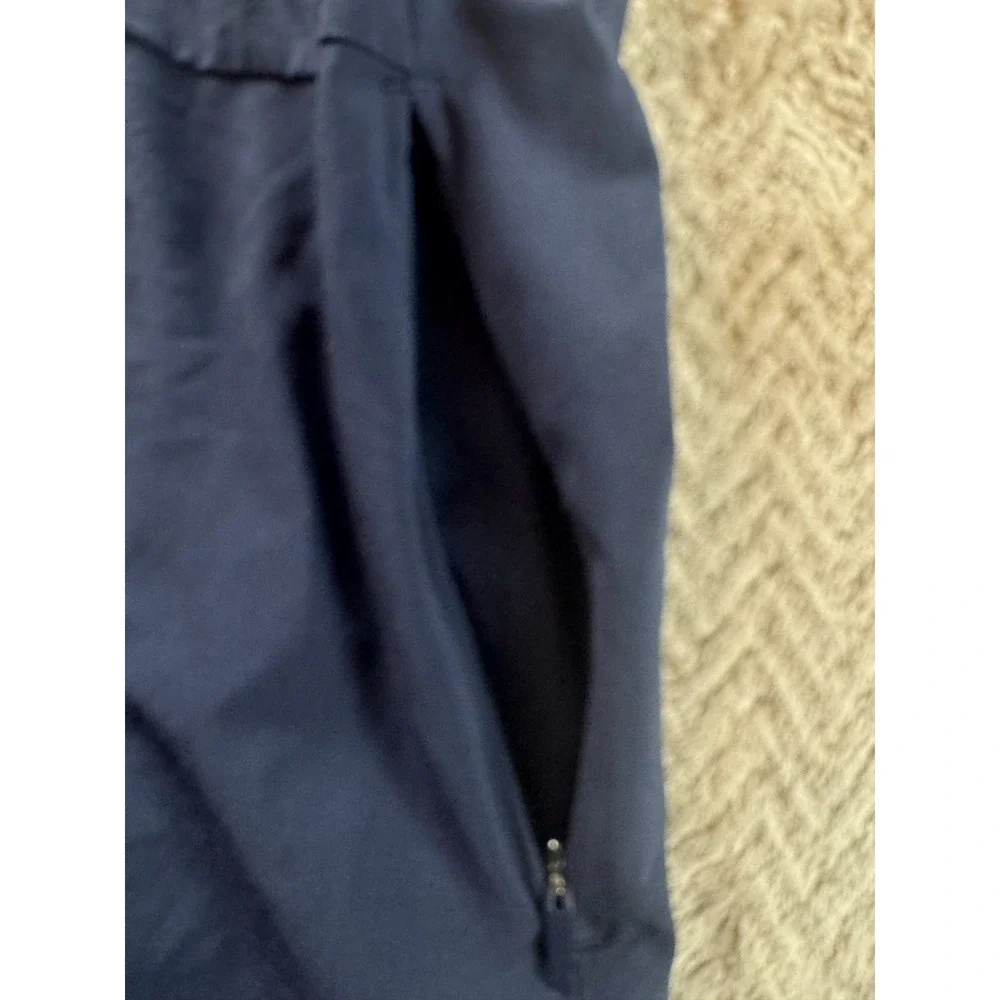 Nike Athletic Shorts Mens Blue Reflective Logo‎ Drawstring Zipped Pocket Stretch